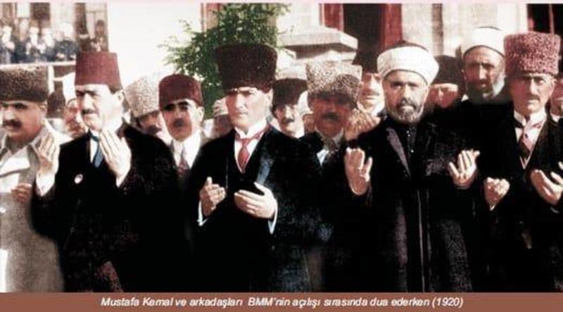 MUSTAFA KEMAL ATATÜRK’ÜN ŞERİATLA İLGİLİ DÜŞÜNCELERİ MUSTAFA KEMAL ATATÜRK’ÜN ŞERİATLA İLGİLİ DÜŞÜNCELERİ