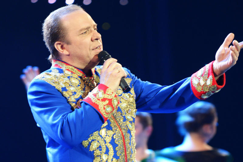 «Живая деревня на сцене»: Девятов рассказал, как продолжил дело деда