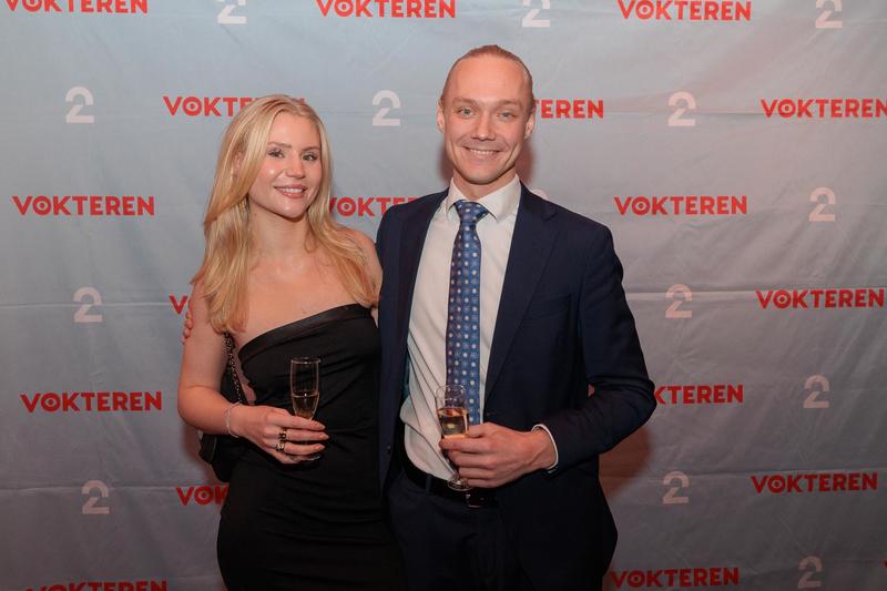 Politikere som deltar i reality-show skal også ta stilling til kriger, budsjetter og hvem som eier historien.