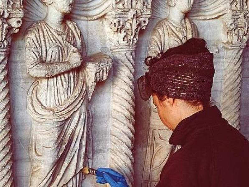 La bellezza tra fede e arte: così le grandi Opere aiutano i restauri delle «piccole»