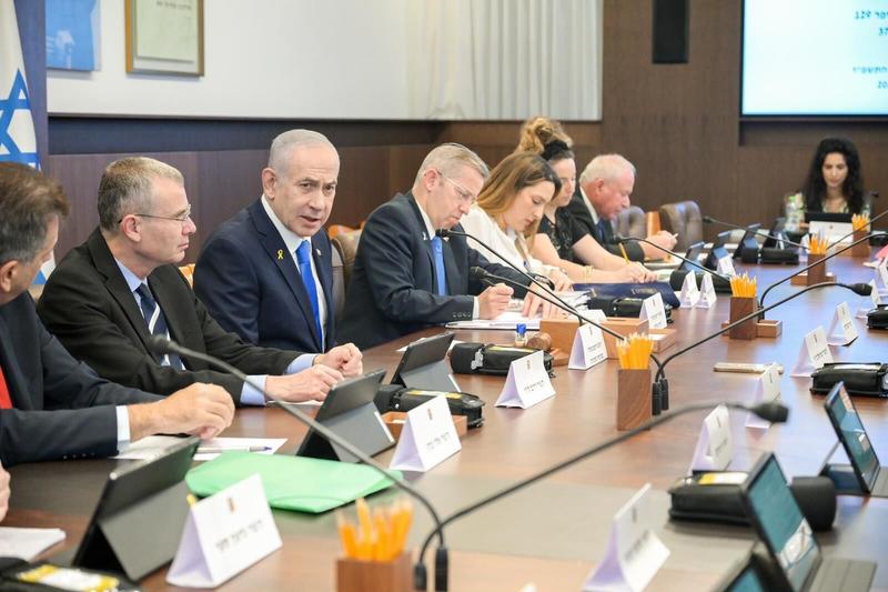 At cabinet meeting, PM vows to ‘continue to strike terrorism’ wherever necessary