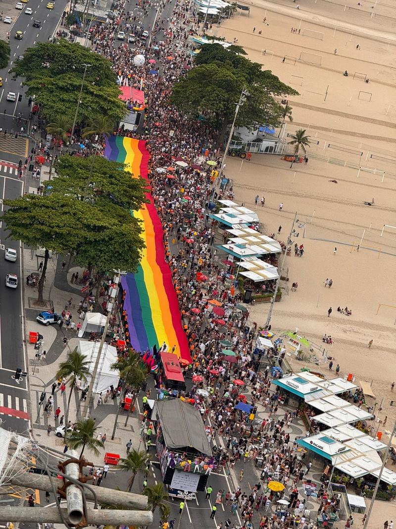 30ª Parada LGBT do Rio: quando corpos dissidentes reorganizam a imaginação democrática