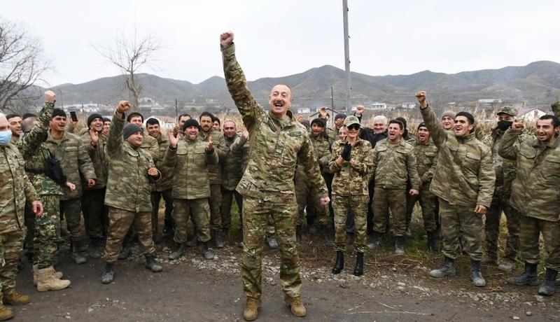 İki müharibə və əsl Lider haqqında: bizə kimsə “