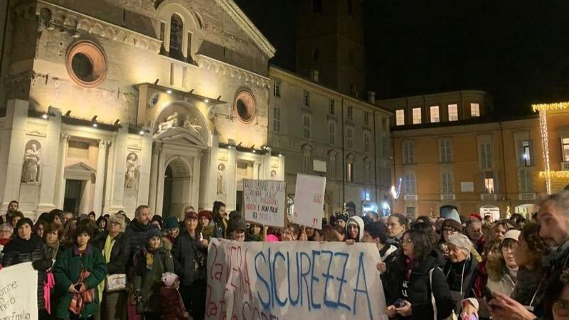 Contro la violenza di genere. Eventi, presidi e iniziative. E sfilano le femministe