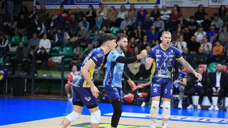 Pagelle. Perry inappuntabile, Sanguinetti si fa perdonare