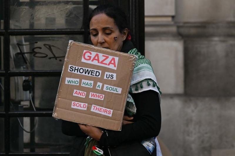 A historic decline in sympathy for Israel in Britain, and an unprecedented rise in solidarity with Palestine in 2025