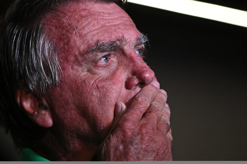 Bolsonaro e seus torturadores: o martírio de um homem inocente Bolsonaro e seus torturadores: o martírio de um homem inocente