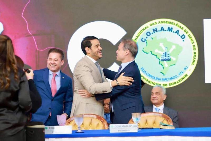 Prisão de Bolsonaro dificulta avanço de Messias rumo ao STF