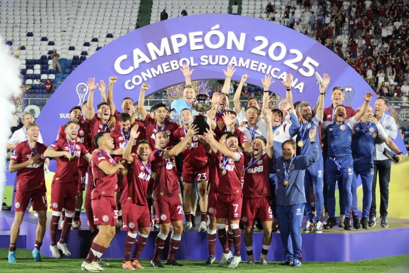 How Lanús won the Copa Sudamericana, bid farewell to a star, and welcomed a new one