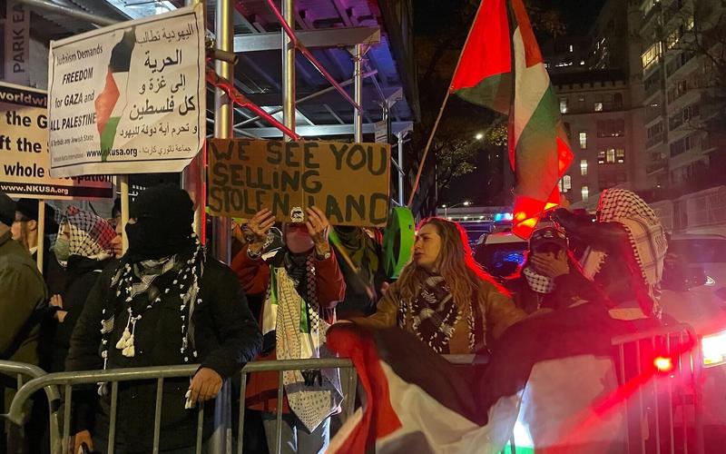 NYPD chief apologizes for allowing ‘turmoil’ outside synagogue NYPD chief apologizes for allowing ‘turmoil’ outside synagogue