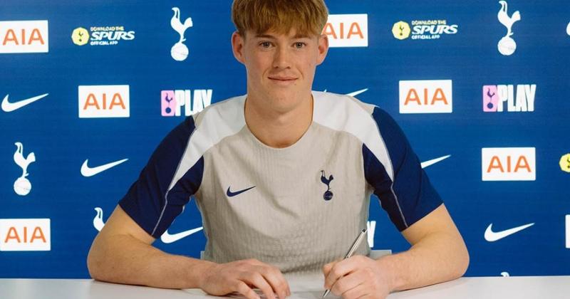 Former Norfolk teen signs first professional deal with Premier League club