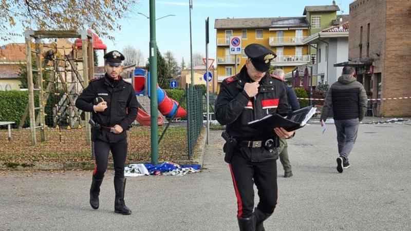 Lite in strada, giallo a Pontida: gravissimo un pizzaiolo e ferito anche il fratello Lite in strada, giallo a Pontida: gravissimo un pizzaiolo e ferito anche il fratello