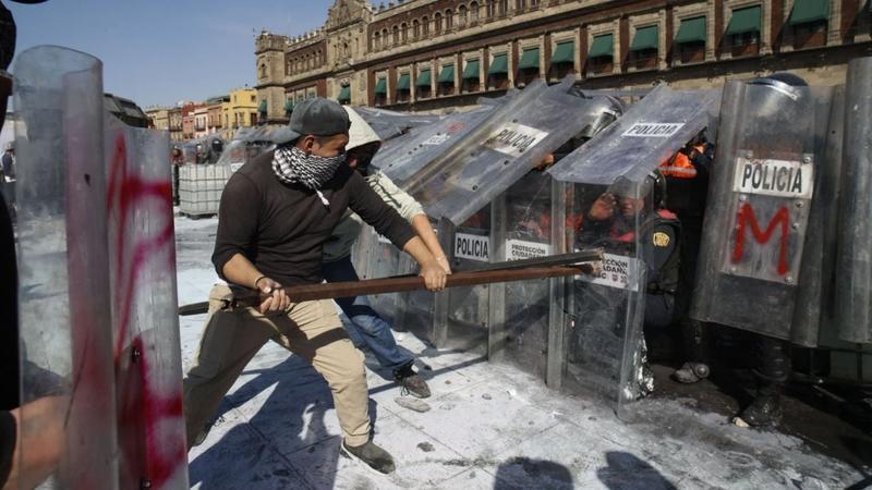Marcha de la generación Z: La Guerra de narrativas Marcha de la generación Z: La Guerra de narrativas