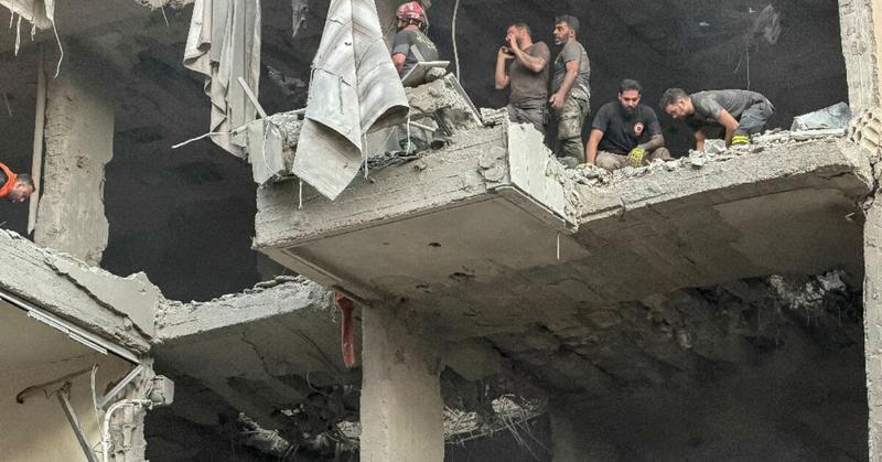 Hezbollah mourns top commander killed in Israeli strike Hezbollah mourns top commander killed in Israeli strike