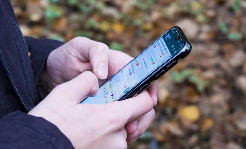 Ferrara, si spaccia per una prof e mette sul web un annuncio erotico