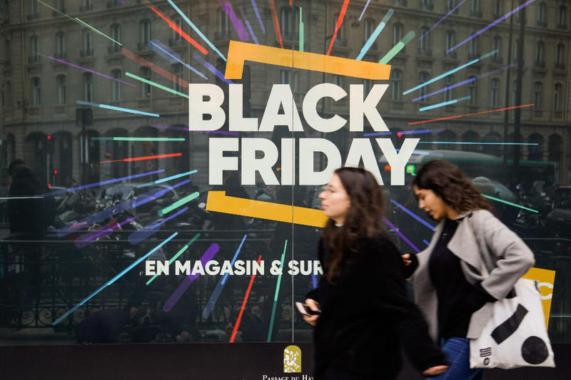 Il Black Friday sta gradualmente spegnendo le città