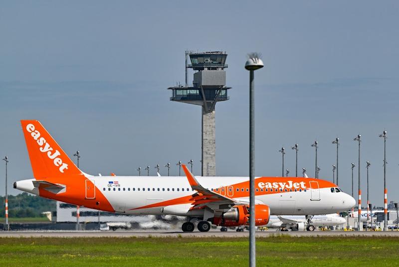 Senkung der Luftverkehrssteuer: Easyjet dämpft Erwartungen an günstige Preise am BER