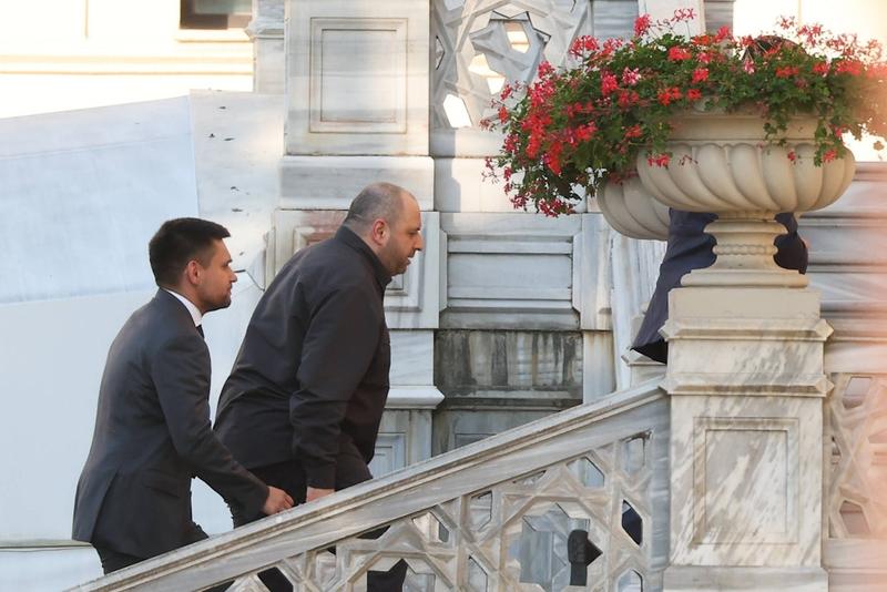 US-Medien: Ukraine stimmt Friedensabkommen grundsätzlich zu – jetzt kommt es auf Trump und Selenskyj an