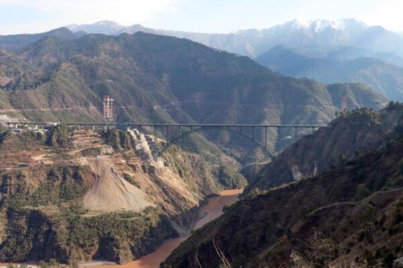 If China is an Engineering State and the US a Lawyerly Society, What is India? If China is an Engineering State and the US a Lawyerly Society, What is India?