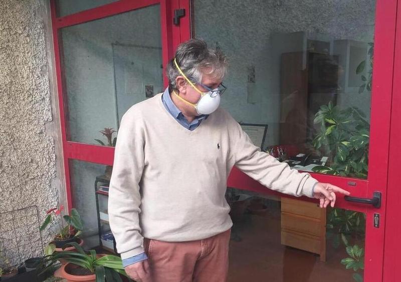 Livorno, due furti in due giorni nella scuola: assaltati i distributori automatici