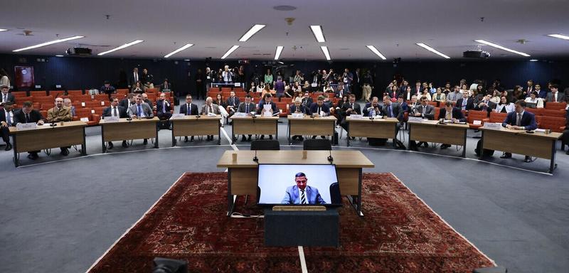 Nunca mais um país ajoelhado diante de quartéis