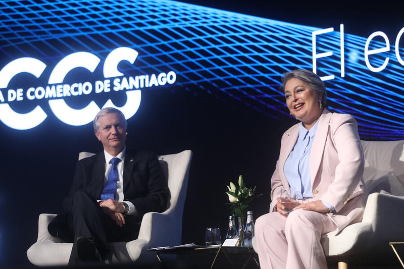 Identidad contra corriente mayoritaria. Por Kenneth Bunker