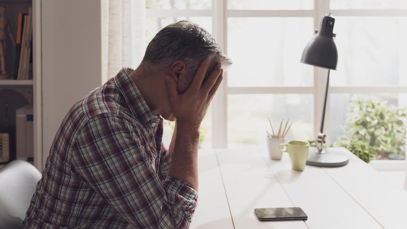 Cosa prevede la legge anti suicidi per i debiti: come funziona, requisiti e novità