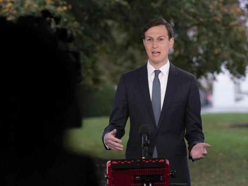 Jared Kushner, il business come collante di «pace». Dal «passo indietro» alle mani sui dossier internazionali: «Non parlate di storia, solo di affari»