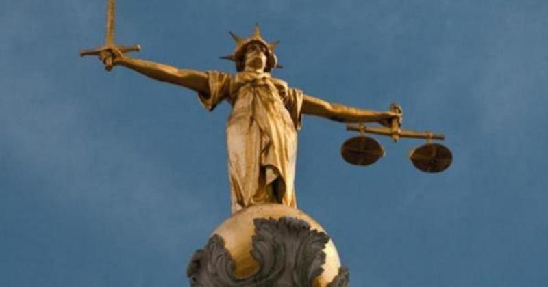 Google reviews of Swindon's courts Google reviews of Swindon's courts