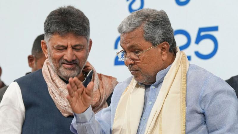 Opinion | Siddaramaiah Vs Shivakumar: Congress Meltdown In Karnataka Is A Repeat Of Its Dark History Opinion | Siddaramaiah Vs Shivakumar: Congress Meltdown In Karnataka Is A Repeat Of Its Dark History