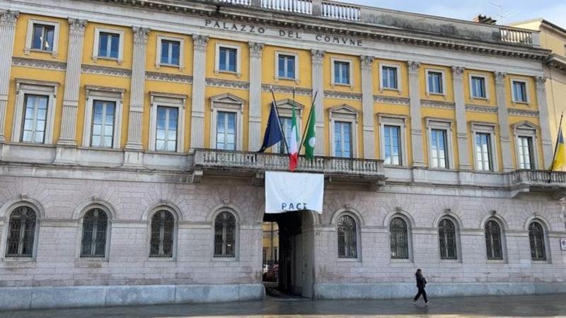 Comune di Bergamo, da piazza Angelini alla Carrara: extra costi per oltre 1,6 milioni Comune di Bergamo, da piazza Angelini alla Carrara: extra costi per oltre 1,6 milioni