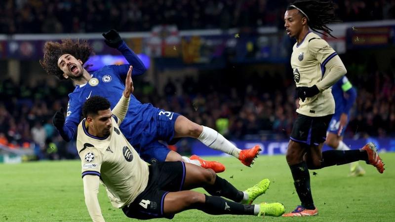 Ludo veče u Ligi šampiona: Mančester siti poražen kod kuće, Barselona „razbijena“ u Londonu, Juve „iz jedan u dva“ (VIDEO) Ludo veče u Ligi šampiona: Mančester siti poražen kod kuće, Barselona „razbijena“ u Londonu, Juve „iz jedan u dva“ (VIDEO)