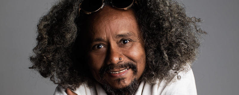 Chico César celebra MPB e Teresa Cristina homenageia Paulinho da Viola, no Rio