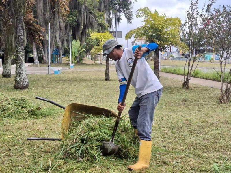 En Mérida continúa operativo de embellecimiento de la ciudad En Mérida continúa operativo de embellecimiento de la ciudad