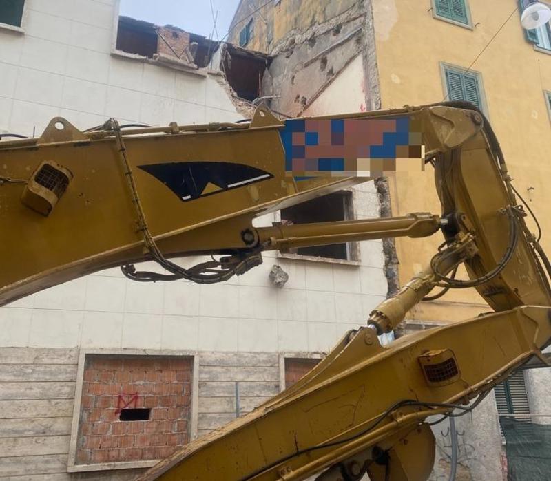 Livorno, ancora razzia di attrezzature edili nel cantiere dell'Asl di via Ernesto Rossi