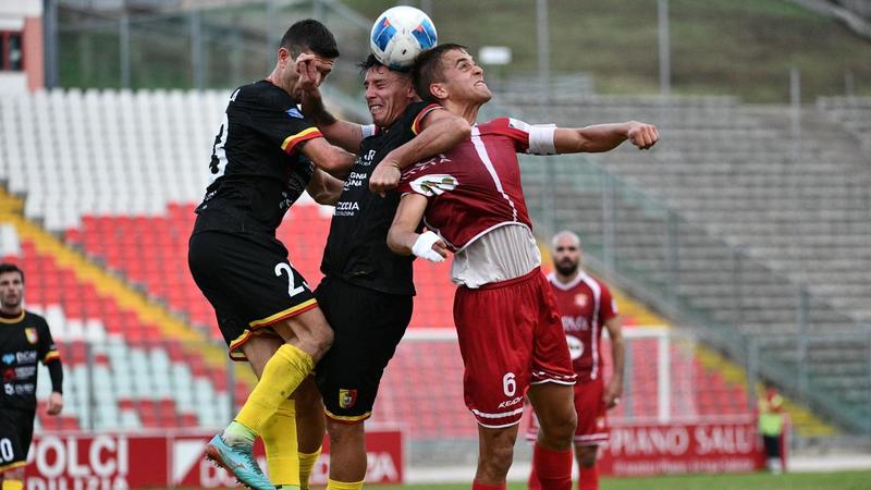 Ancona, Rovinelli fuga le voci: 