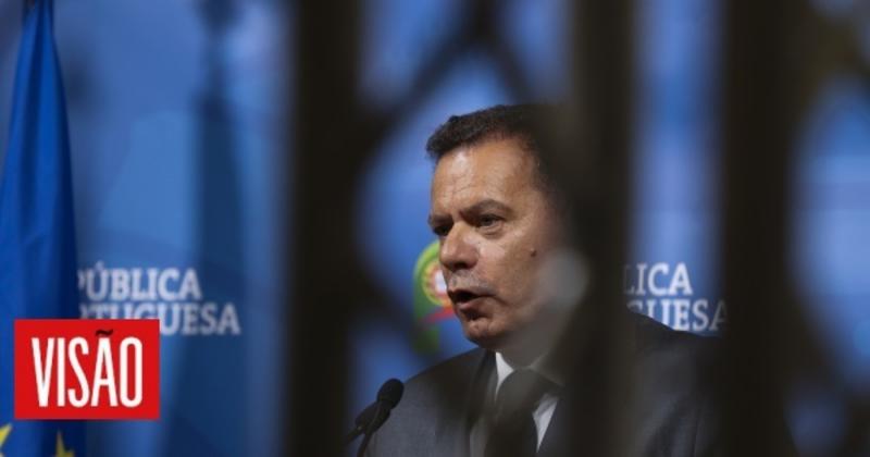 Prémio Laranja Amarga para a prepotência parlamentar do Governo minoritário no debate orçamental