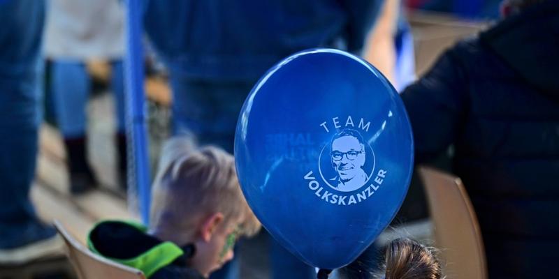 Warum setzt die FPÖ so viele KI-Bilder ein?