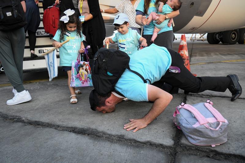 Immigration drill tests Israel’s readiness for en masse ingathering of exiled Jews