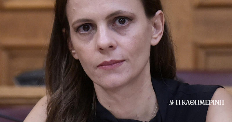 Εφη Αχτσιόγλου: Κούρεμα