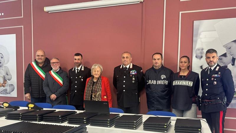 Alife, rubati 114 computer nell'istituto tecnico:Â i carabinieri li ritrovano dopo 48 ore