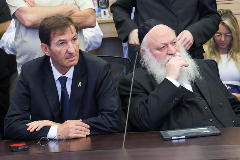 Bismuth presents bill exempting yeshiva students from IDF draft, loosening sanctions Bismuth presents bill exempting yeshiva students from IDF draft, loosening sanctions