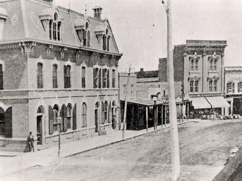 RHODES: Chatham’s New York House building lasted over 150 years