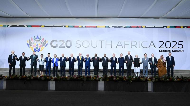 Kanzler und Selbstbild: Herbeihalluzinierte Exzellenz Kanzler und Selbstbild: Herbeihalluzinierte Exzellenz