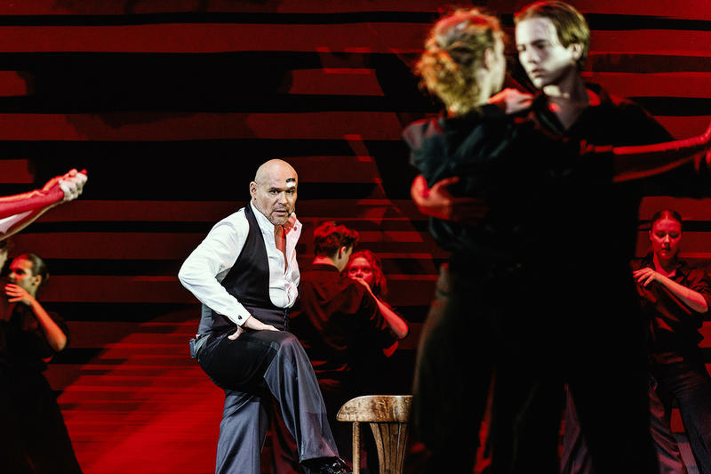 «Минутный порыв говорить»: Аверин сделал Пугачеву