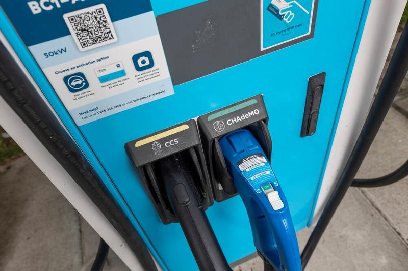 Les Leyne: Climate-change fight reframed to emphasize wins