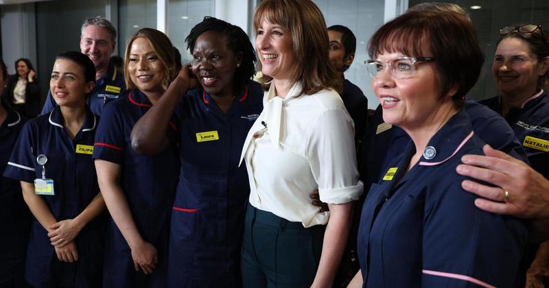 Sarwar or Swinney: Who has Reeves put in prime position to lead Scotland?