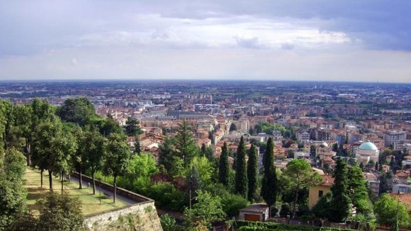 Bergamo, il verde urbano non solo ornamento ma elemento centrale della vivibilità Bergamo, il verde urbano non solo ornamento ma elemento centrale della vivibilità