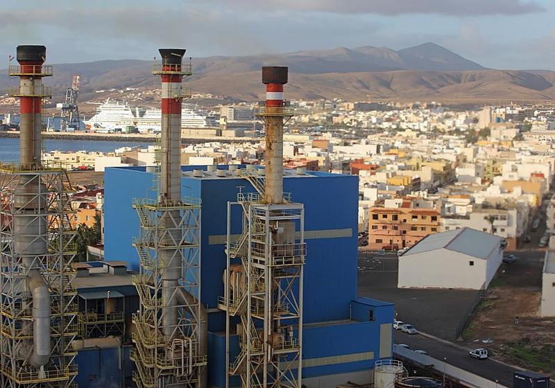 Poca luz en la renovación del sistema eléctrico canario