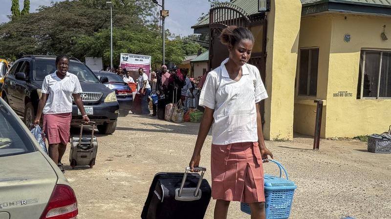 U Nigeriji uvedeno vanredno stanje zbog masovnih otmica U Nigeriji uvedeno vanredno stanje zbog masovnih otmica